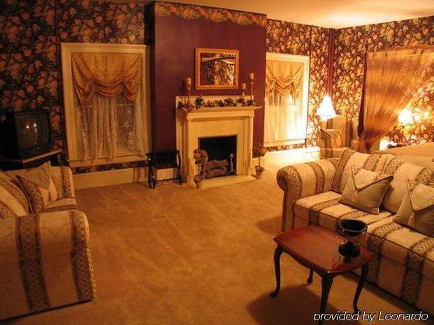 The Stockade Inn Schenectady Interior photo
