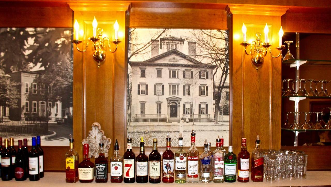 The Stockade Inn Schenectady Exterior photo